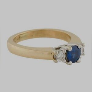 Sapphire and Diamond 14karat Yellow Gold Ring